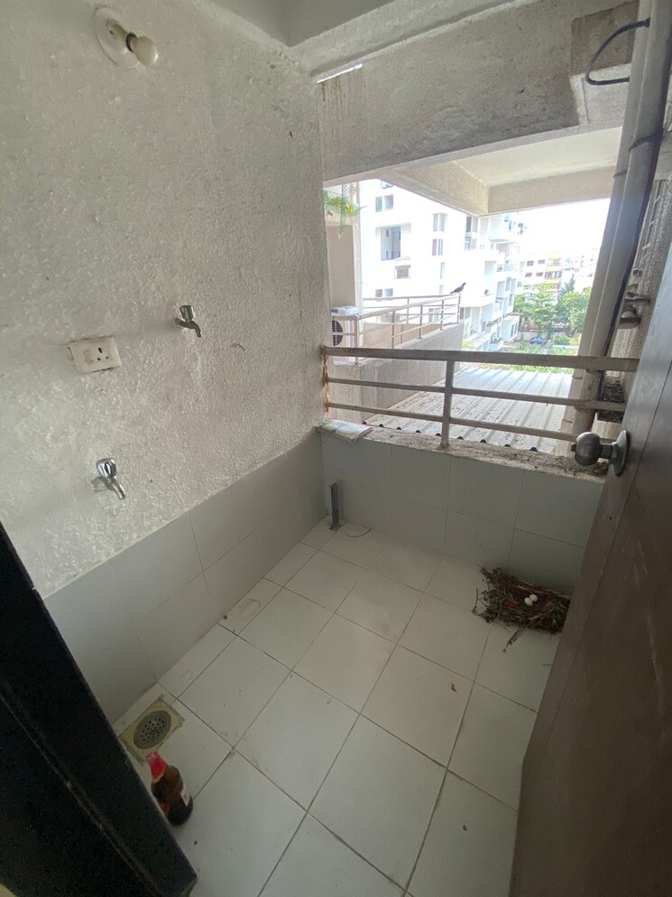 Bathroom, anshul-eva 2 Bedroom 800 Sq.Ft. Apartment In Bavdhan Pune 8852939