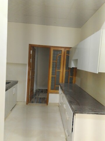 Kitchen in 2 BHK Independent House at Gomti Nagar – for Rent