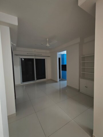 Room in 2.5 BHK Apartment at Aparna Sarovar Zicon, Nallagandla – for Rent