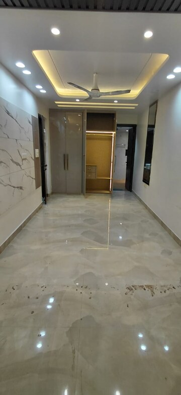 2 BHK Apartment For Rent in Nightingale Apartments, Vikas Puri