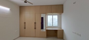 Room in 2 BHK Apartment at Aparna Sarovar Zicon, Nallagandla – for Rent