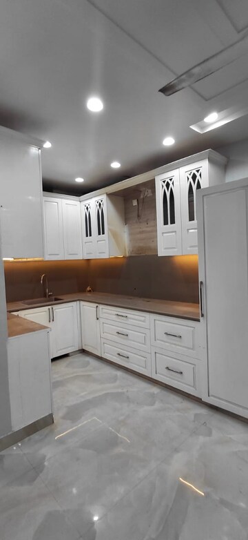 Kitchen in 2 BHK Builder Floor at Vikas Puri – for Rent