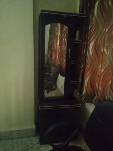 Furnished Amenities in 3 BHK Apartment at Shree Dattaguru CHS Chembur, Chembur – for Rent