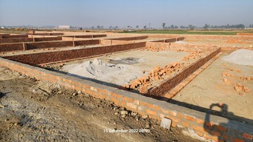 Plot Area in  Plot at Gosainganj – for Sale