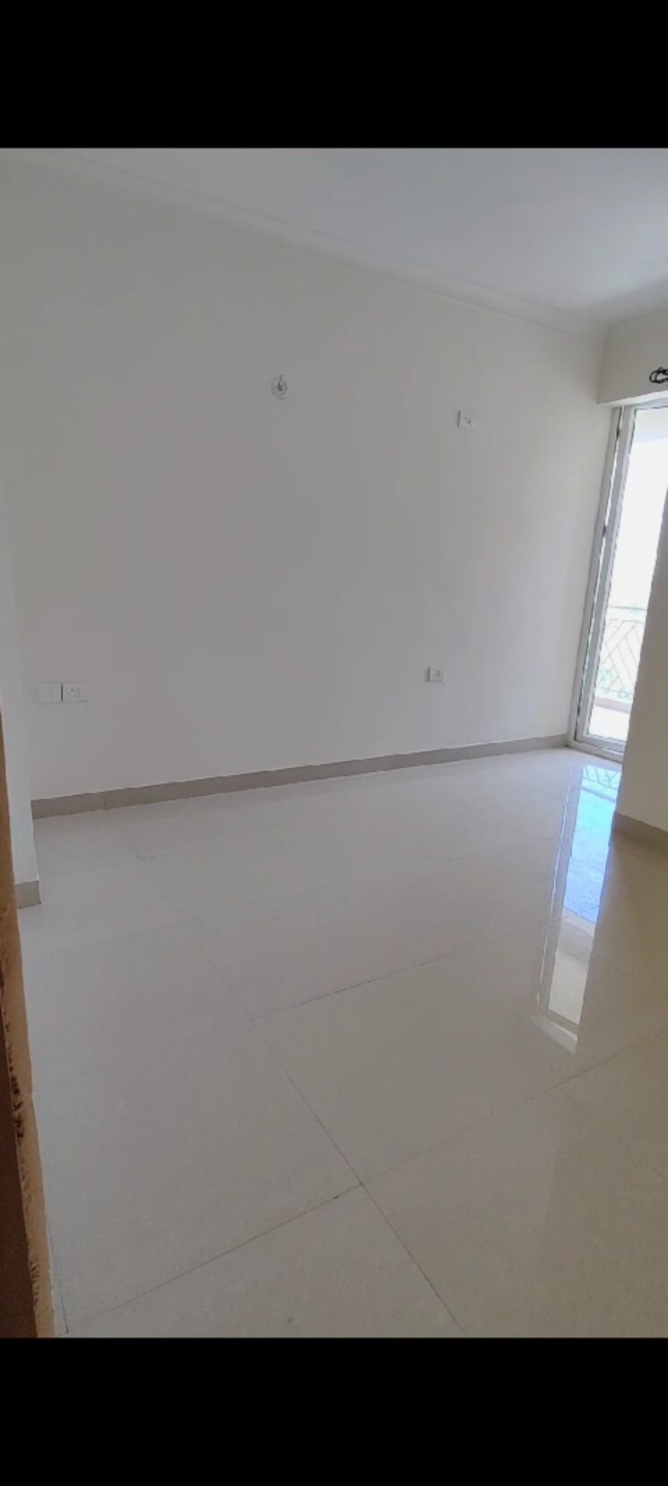 Room, pareena-coban-residences 2.5 Bedroom 1550 Sq.Ft. Apartment In Sector 99a Gurgaon 8853043