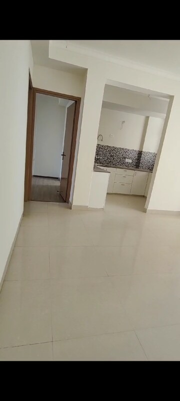 Room in 2.5 BHK Apartment at Pareena Coban Residences, Sector 99a – for Sale