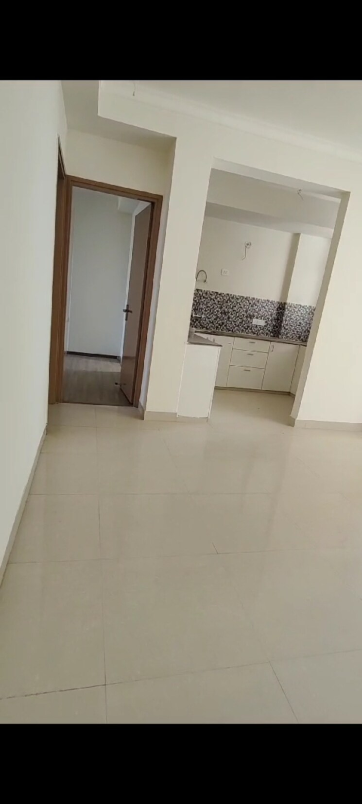 Room, pareena-coban-residences 2.5 Bedroom 1550 Sq.Ft. Apartment In Sector 99a Gurgaon 8853043