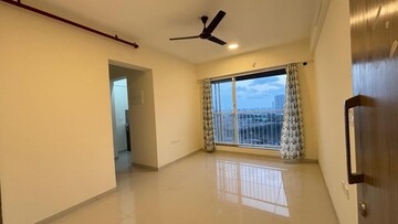 1 BHK Apartment For Rent in Ruparel Elara, Kandivali West