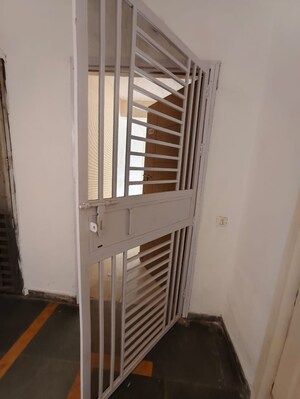 Master Bedroom in 3 BHK Apartment at Sector 86 – for Sale