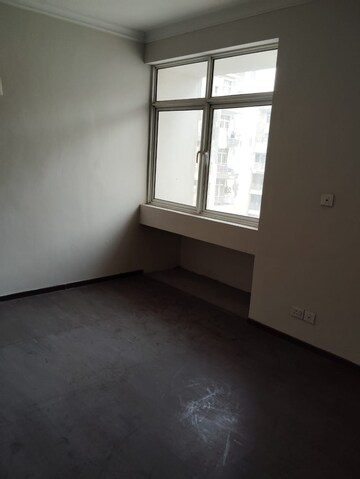 3 BHK Apartment For Sale in Raheja Atharva, Sector 109