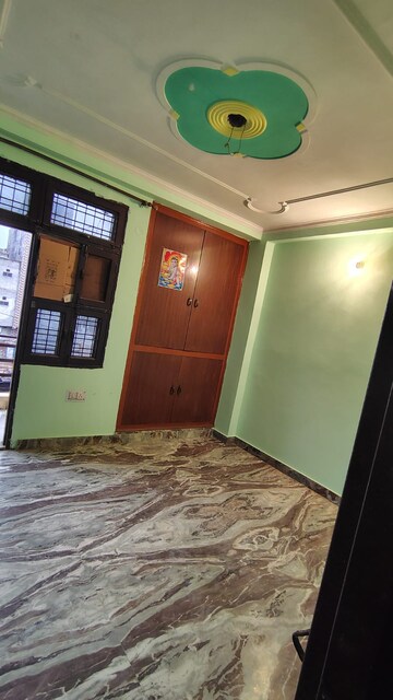 2 BHK Builder Floor For Rent in Dwarka Mor