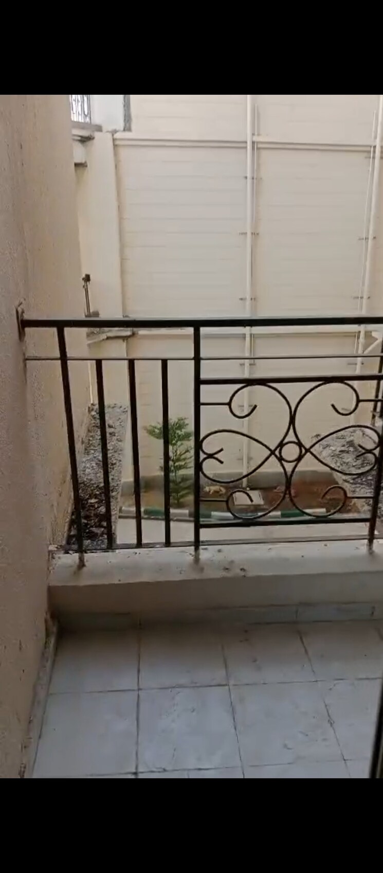 Balcony, signature-the-millennia-2 2 Bedroom 681 Sq.Ft. Apartment In Sector 37d Gurgaon 8853267