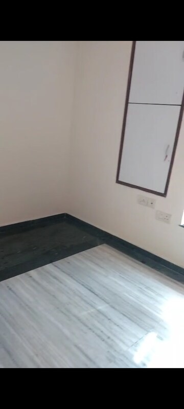 Room in 1 BHK Apartment at Hiranandani Estate Silverlink, Ghodbunder Road – for Rent