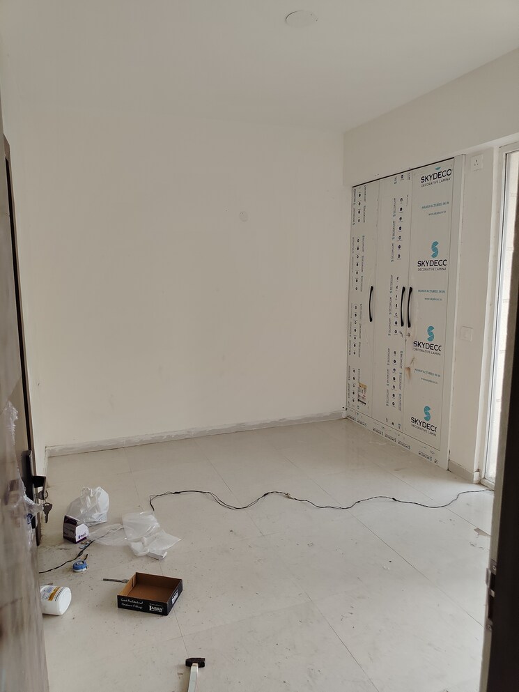 Room, signature-the-millennia-2 2.5 Bedroom 603 Sq.Ft. Apartment In Sector 37d Gurgaon 8853329