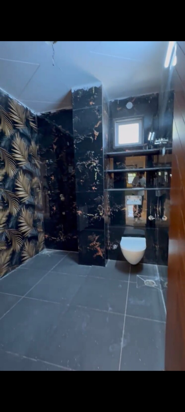 Gym, palam vihar 4 Bedroom 2200 Sq.Ft. Builder Floor In Palam Vihar Gurgaon 8853328