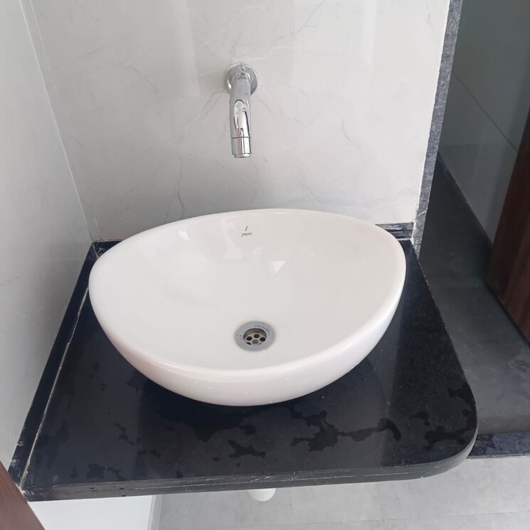 Bathroom, shree-sankalp-the-legend 2 Bedroom 750 Sq.Ft. Apartment In Hinjewadi Pune 8853319