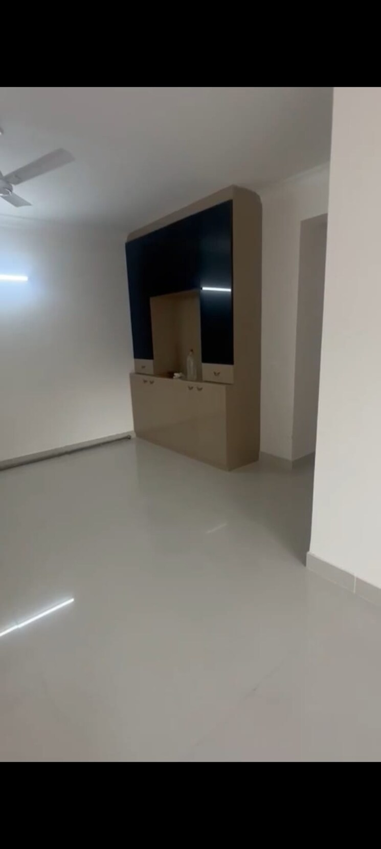 Room, shapoorji-pallonji-joyville-gurgaon 3 Bedroom 1852 Sq.Ft. Apartment In Sector 102 Gurgaon 8853290