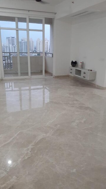 2 BHK Apartment For Rent in SS The Leaf, Sector 85