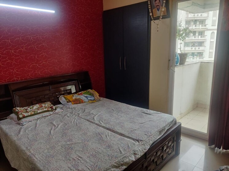 Bedroom, emaar-gurgaon-greens 3 Bedroom 1650 Sq.Ft. Apartment In Sector 102 Gurgaon 8853310