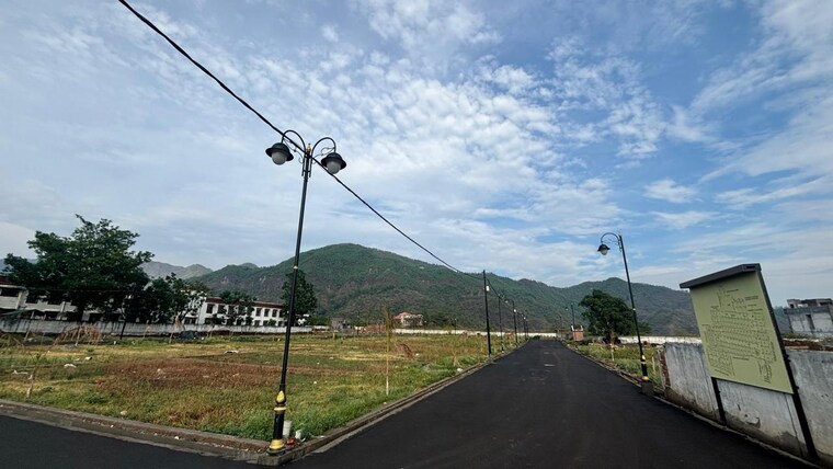 Garden, pacific-golf-estate  100 Sq.Yd. Plot In Kulhan Dehradun 8853343