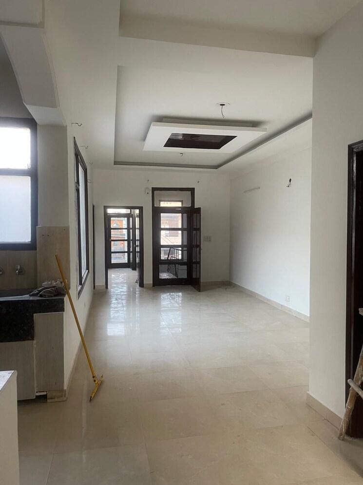 undefined, dhakoli 3 Bedroom 192 Sq.Yd. Apartment In Dhakoli Zirakpur 8853359