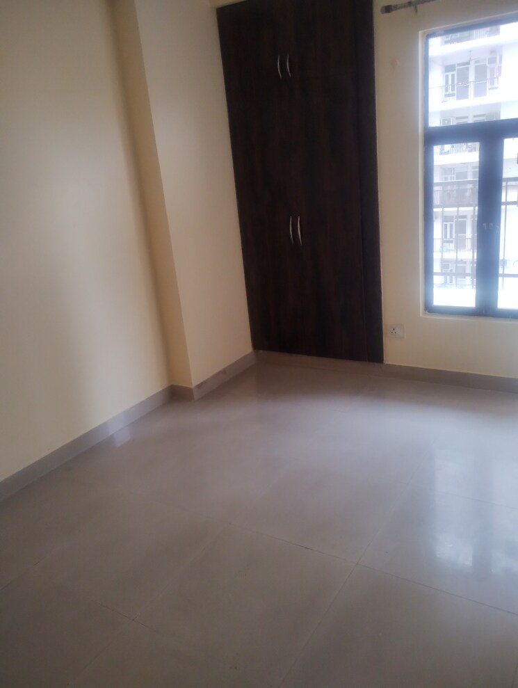 Room, sg-grand 2.5 Bedroom 1145 Sq.Ft. Apartment In Raj Nagar Extension Ghaziabad 8853393
