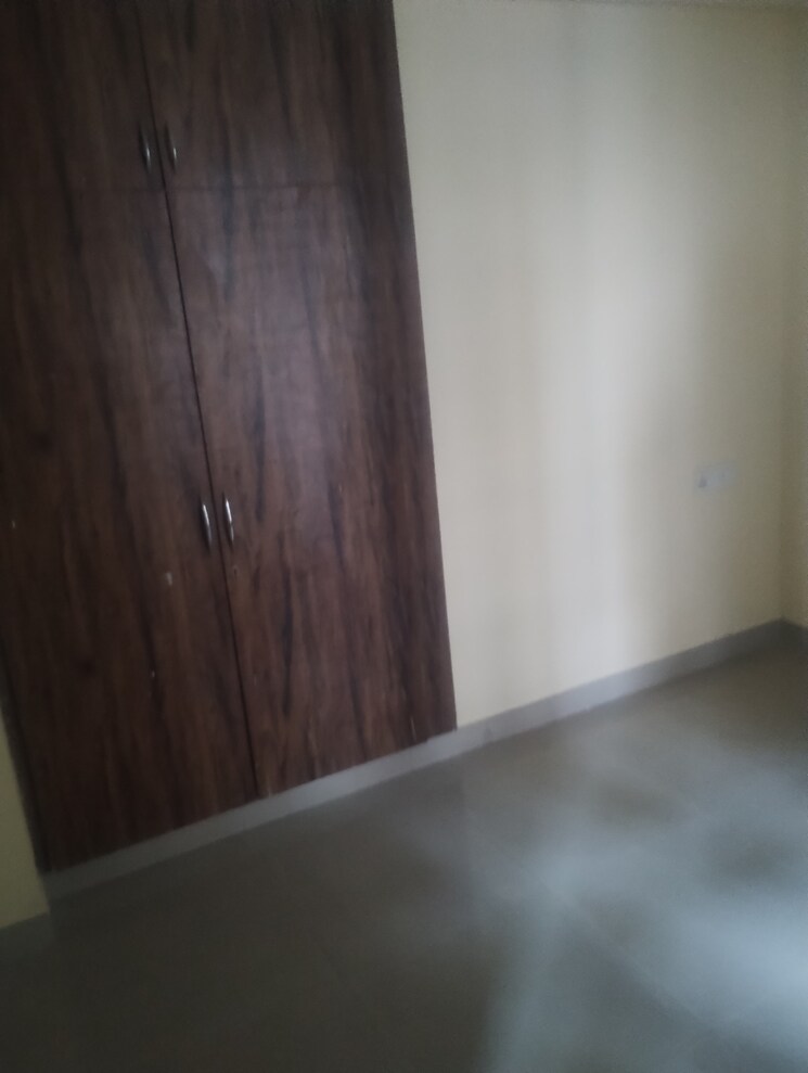 Room, sg-grand 2.5 Bedroom 1145 Sq.Ft. Apartment In Raj Nagar Extension Ghaziabad 8853393