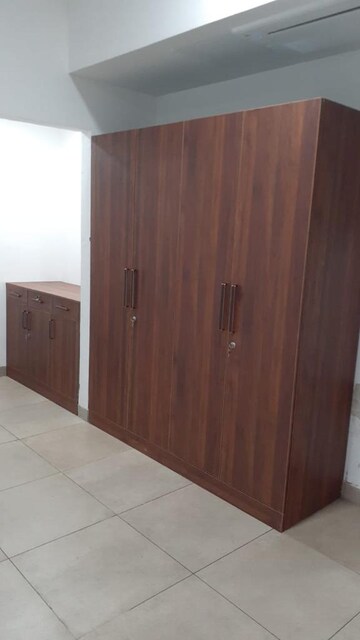Room in 2 BHK Apartment at SS The Leaf, Sector 85 – for Sale