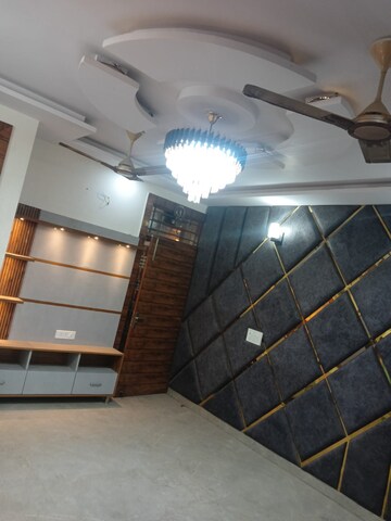 3 BHK Builder Floor For Rent in Dwarka Mor