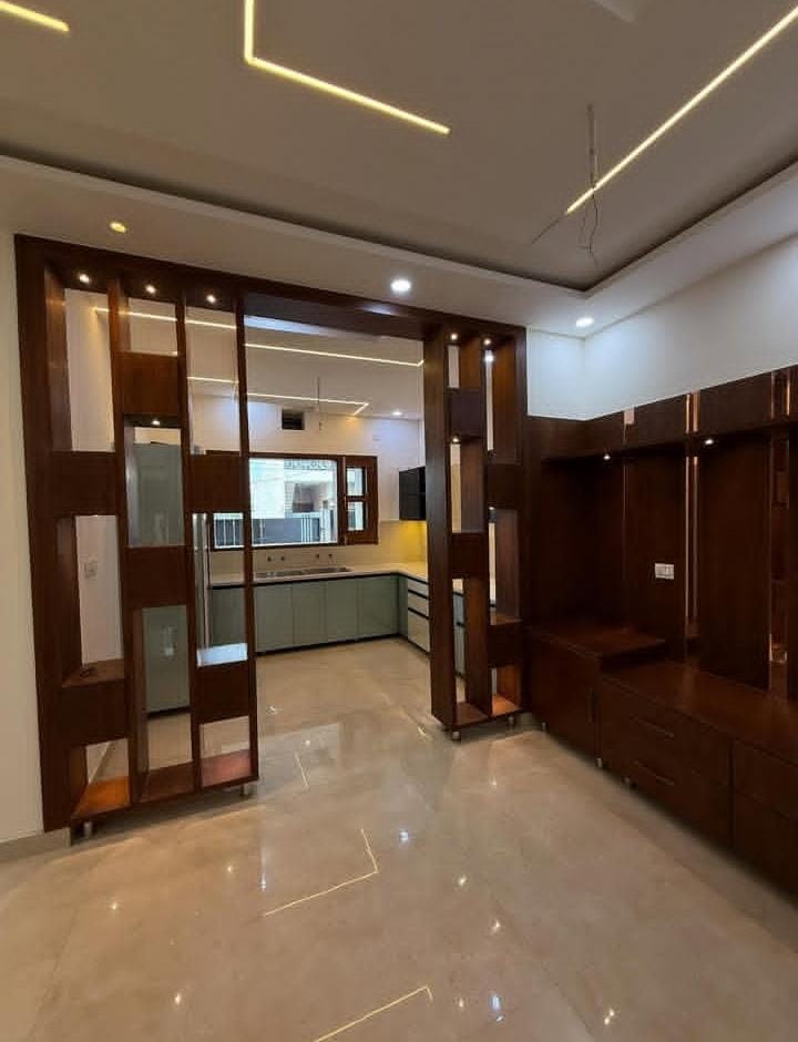 2.5 BHK + Pooja Room,Servant Room Builder Floor For Sale in Building Floor 