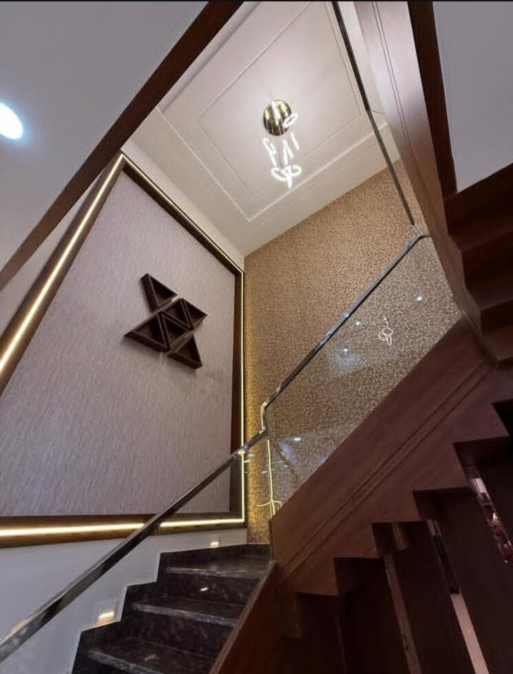 undefined, sector 35 2.5 Bedroom 2250 Sq.Ft. Builder Floor In Sector 35 Faridabad 8853373