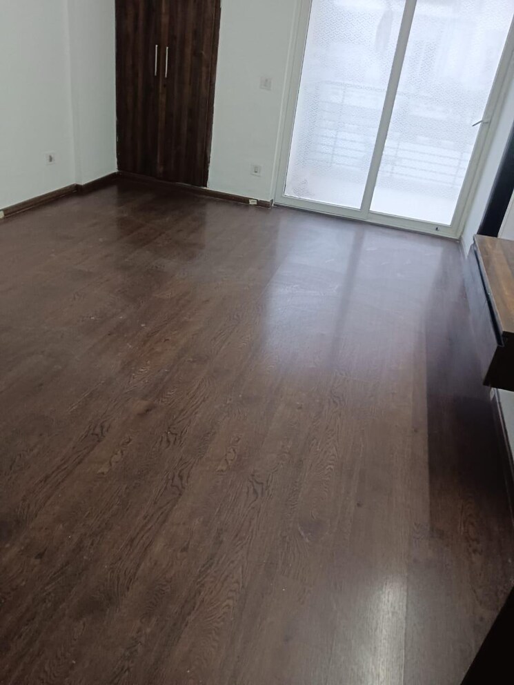 Room, ss-the-leaf 2 Bedroom 1671 Sq.Ft. Apartment In Sector 85 Gurgaon 8853400