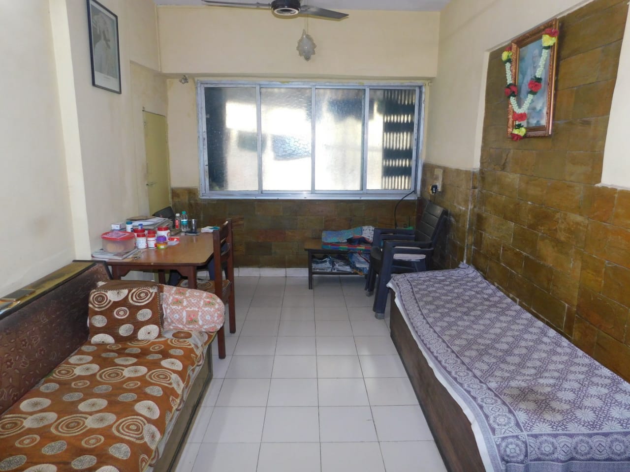 1 BHK 460 Sq.Ft. Apartment in Railwaymens Apna Ghar CHS