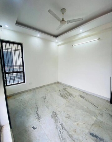 2 BHK Builder Floor For Rent in Green Fields Colony