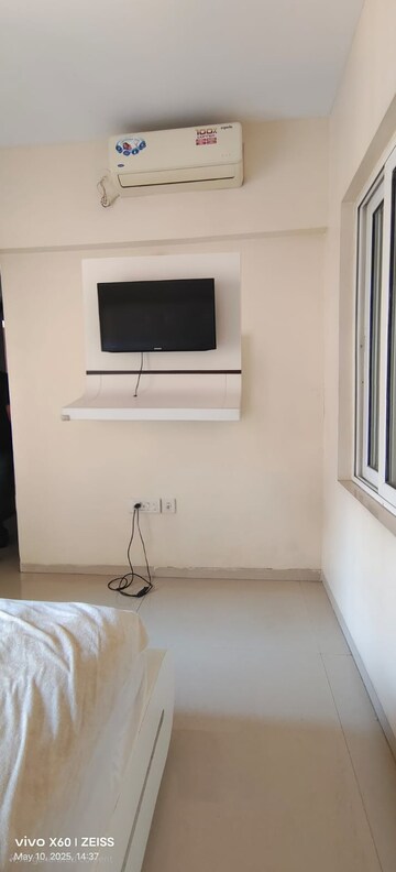 Bathroom in 2 BHK Apartment at Dosti Group Imperia, Manpada – for Rent