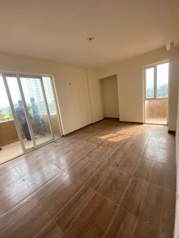 Room in 3 BHK Apartment at SS The Coralwood, Sector 84 – for Sale