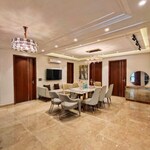 4 BHK + Pooja Room,Servant Room,Study Room 360 Sq.Yd. Builder Floor in S S Southend