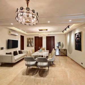 Gym in 4 BHK Builder Floor at S S Southend, Sector 49 – for Sale