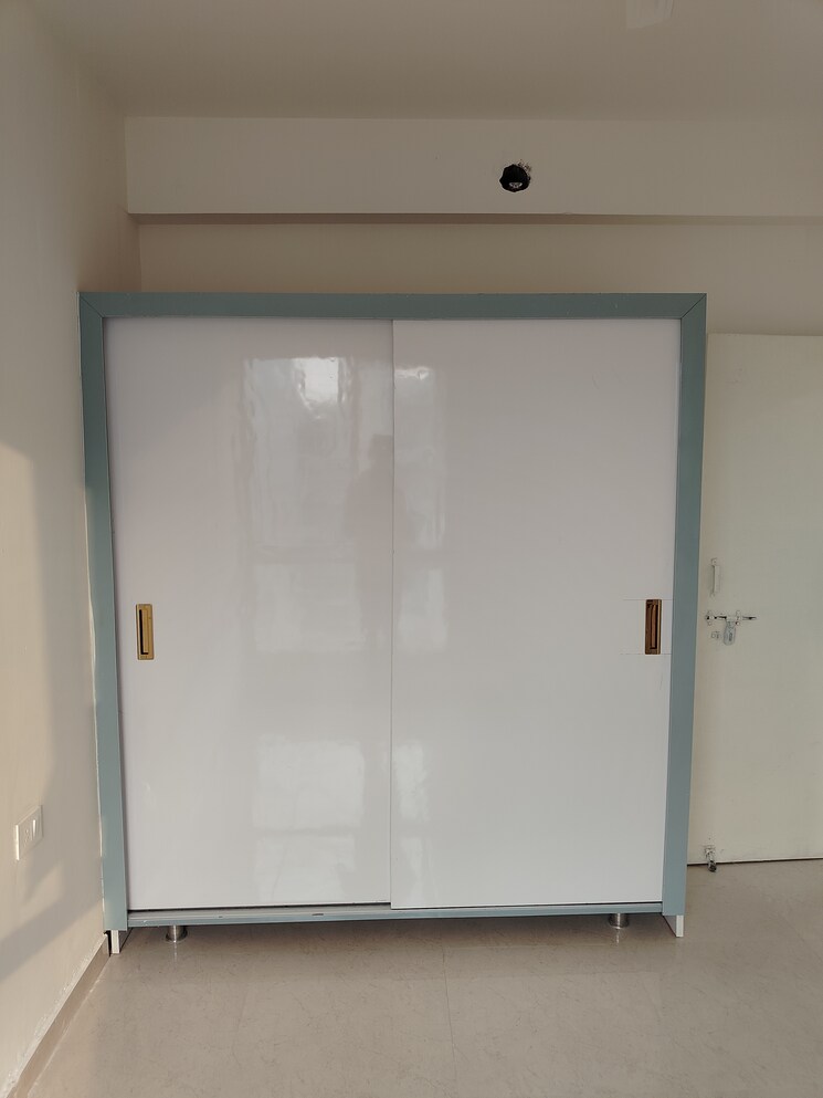 Room, signature-the-millennia-2 2 Bedroom 681 Sq.Ft. Apartment In Sector 37d Gurgaon 8853539