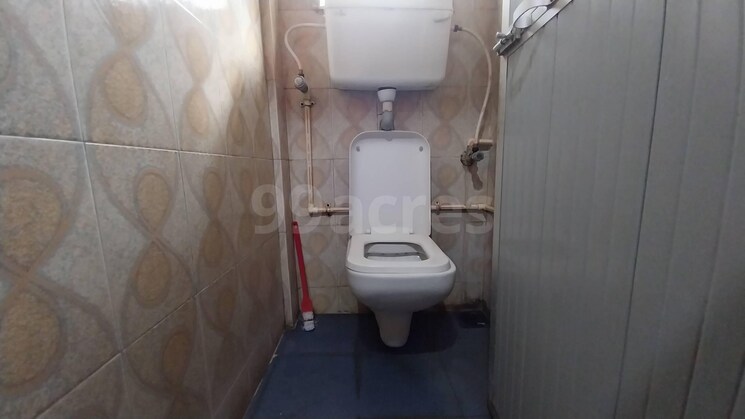 Bathroom, railwaymens-apna-ghar-chs 1 RK 365 Sq.Ft. Apartment In Jogeshwari East Mumbai 8853494
