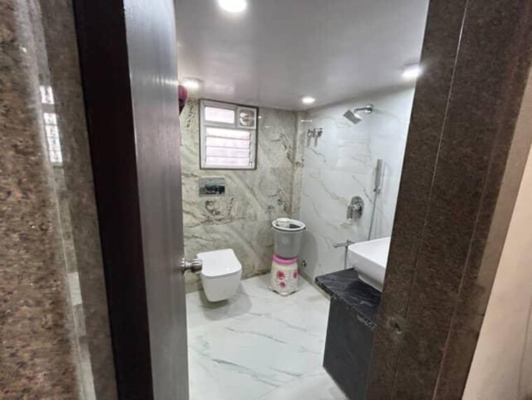 Attached Bathroom, om-suryodaya-chs 2 Bedroom 680 Sq.Ft. Apartment In Dahisar East Mumbai 8853549