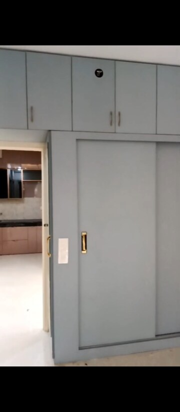 Furnished Amenities in 2 BHK Apartment at Signature The Millennia 2, Sector 37d – for Rent