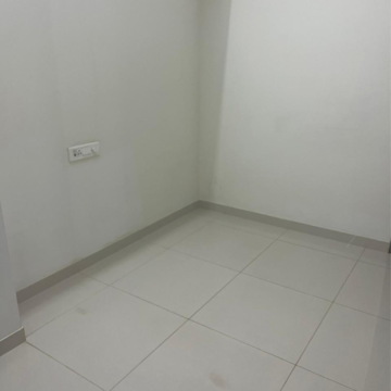  Office Space For Sale in Mittal Petals, Park Street