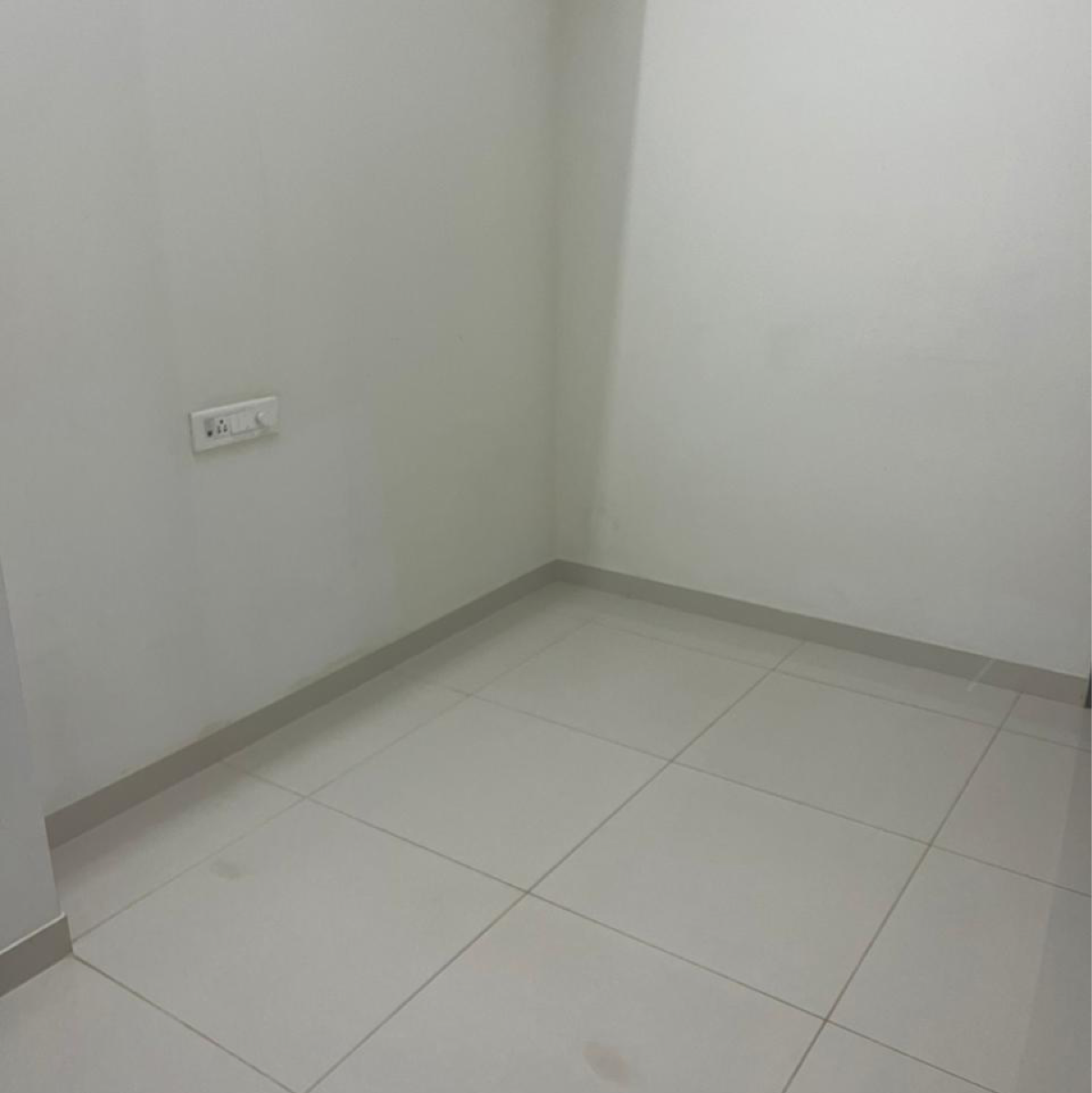 Office Space For Sale in Mittal Petals