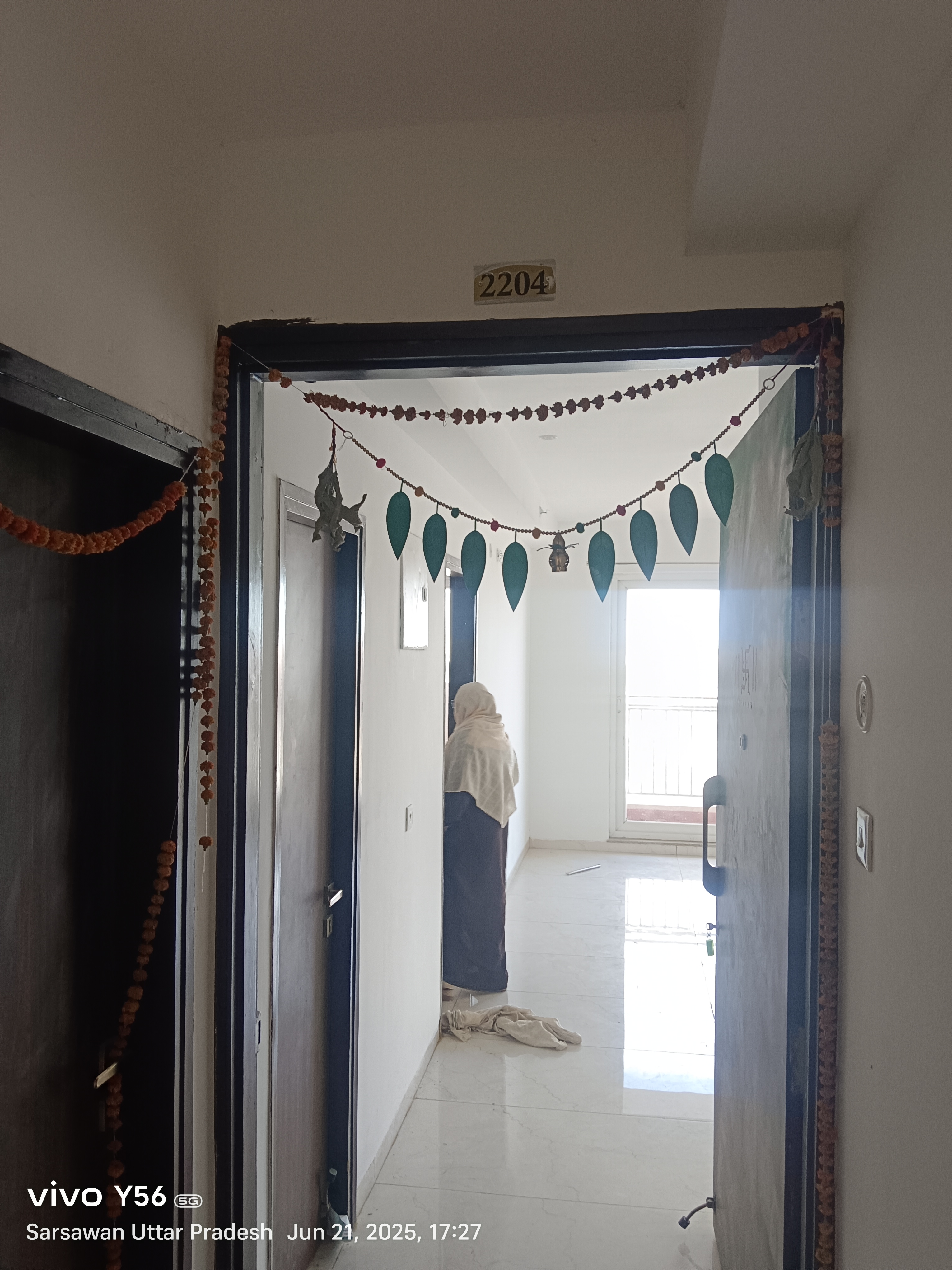 3.5 BHK + Servant Room Apartment For Rent in Rishita Manhattan