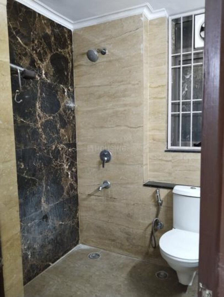 Bathroom, paras-irene 3 Bedroom 1830 Sq.Ft. Apartment In Sector 70a Gurgaon 8853618
