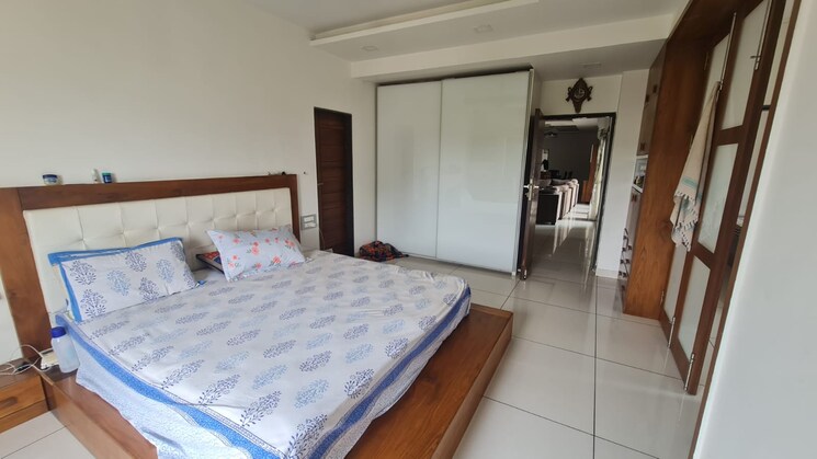 Master Bedroom, makarba 6 Bedroom 3600 Sq.Ft. Apartment In Makarba Ahmedabad 8853647