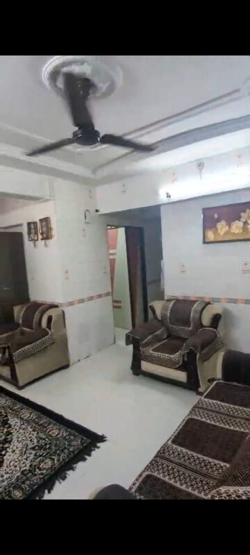 2 BHK Apartment For Rent in Metro Residency Chembur, Chembur