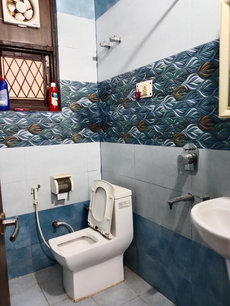 Master Bedroom, sector 35 3 Bedroom 1550 Sq.Ft. Builder Floor In Sector 35 Faridabad 8853640