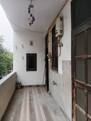 Building Lobby in 3 BHK Builder Floor at Sector 35 – for Sale